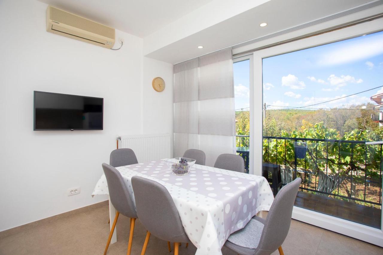 Apartment Falichi โพลมิน ภายนอก รูปภาพ