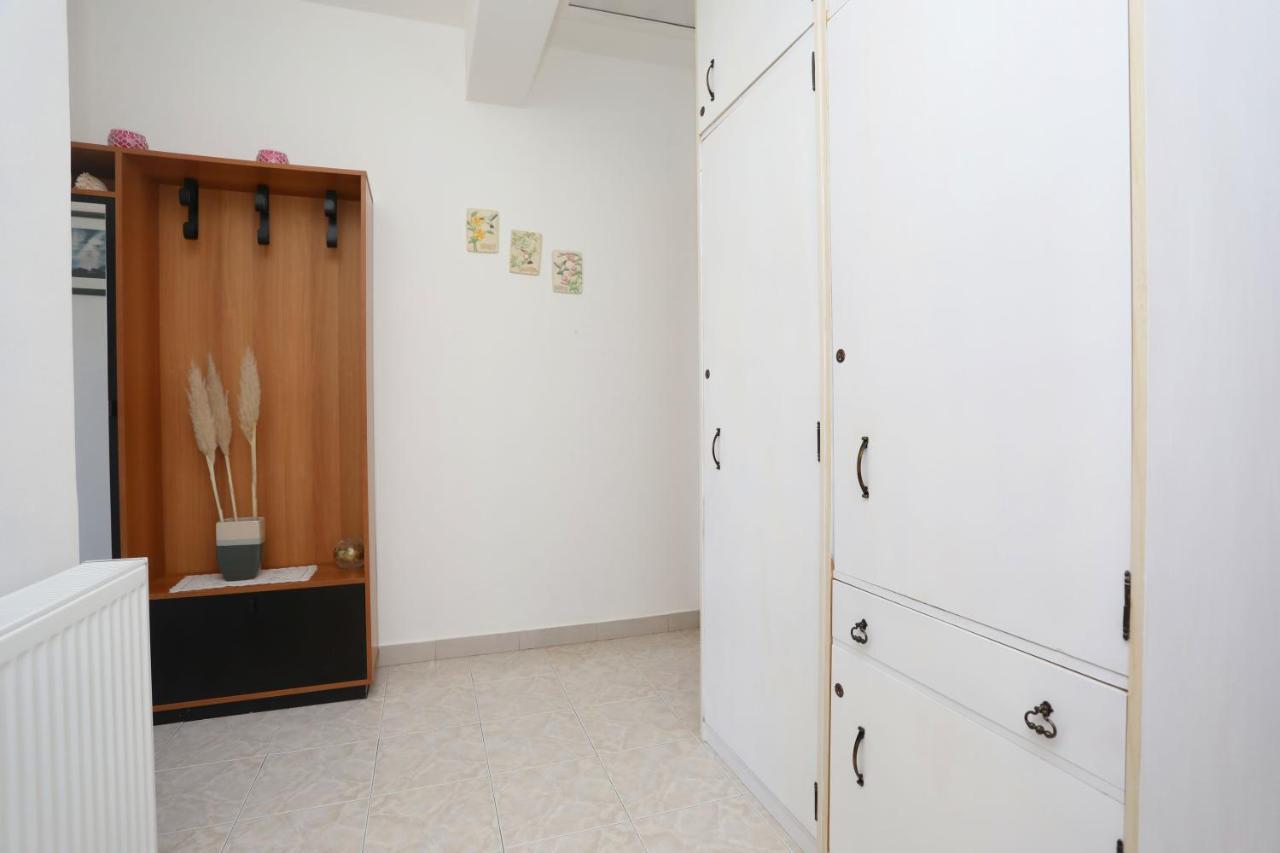 Apartment Falichi โพลมิน ภายนอก รูปภาพ
